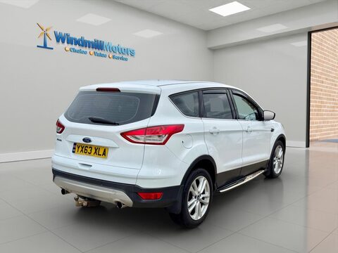 Ford Kuga 2.0 TDCi Titanium X 2WD Euro 5 5dr 4
