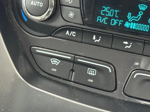 Ford Kuga 2.0 TDCi Titanium X 2WD Euro 5 5dr 23