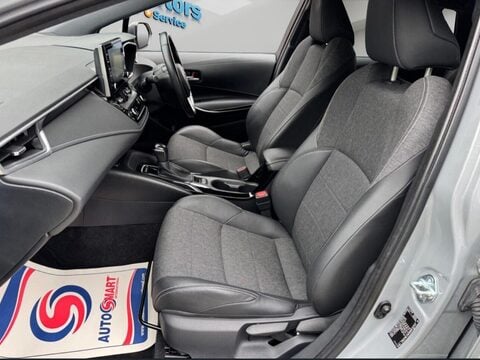 Toyota Corolla 1.8 VVT-h Design Touring Sports CVT Euro 6 (s/s) 5dr 46