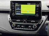 Toyota Corolla 1.8 VVT-h Design Touring Sports CVT Euro 6 (s/s) 5dr 14