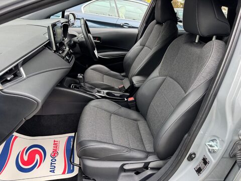 Toyota Corolla 1.8 VVT-h Design Touring Sports CVT Euro 6 (s/s) 5dr 46