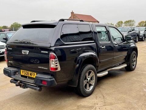 Isuzu Rodeo 3.0 CRD Denver Max LE Pickup 4dr Diesel Automatic 4WD (237 g/km, 161 bhp) 8