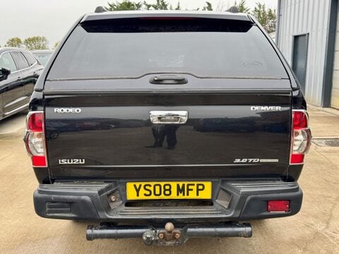 Isuzu Rodeo 3.0 CRD Denver Max LE Pickup 4dr Diesel Automatic 4WD (237 g/km, 161 bhp) 7