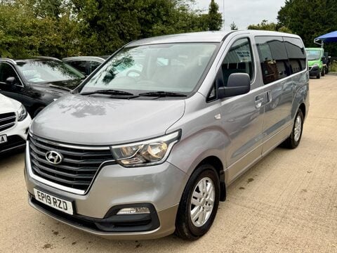 Hyundai I800 2.5 CRDi SE Euro 6 5dr 3