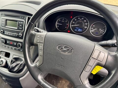 Hyundai I800 2.5 CRDi SE Euro 6 5dr 2