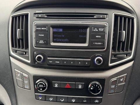 Hyundai I800 2.5 CRDi SE Euro 6 5dr 7