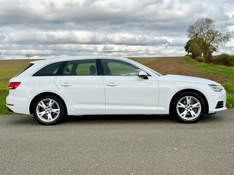 Audi A4 1.4 TFSI Sport Euro 6 (s/s) 5dr 3