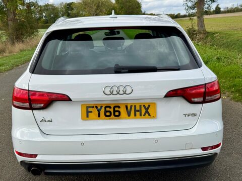 Audi A4 1.4 TFSI Sport Euro 6 (s/s) 5dr 9