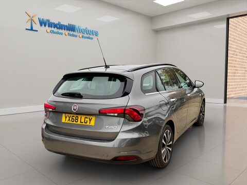 Fiat Tipo 1.6 MultiJetII Lounge Euro 6 (s/s) 5dr 9