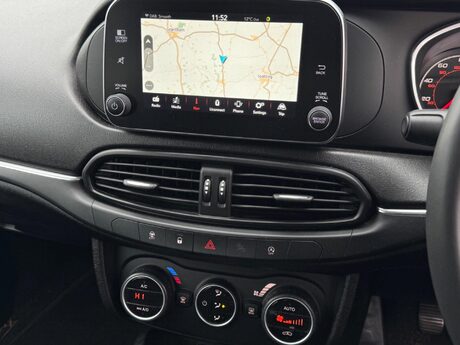 Fiat Tipo 1.6 MultiJetII Lounge Euro 6 (s/s) 5dr