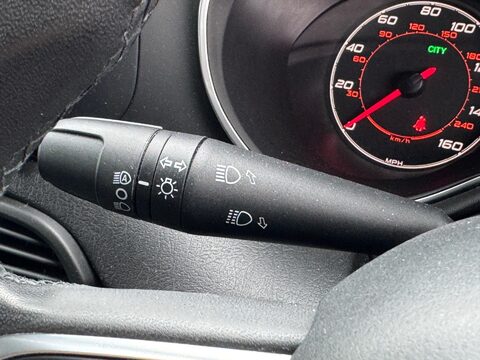 Fiat Tipo 1.6 MultiJetII Lounge Euro 6 (s/s) 5dr 27