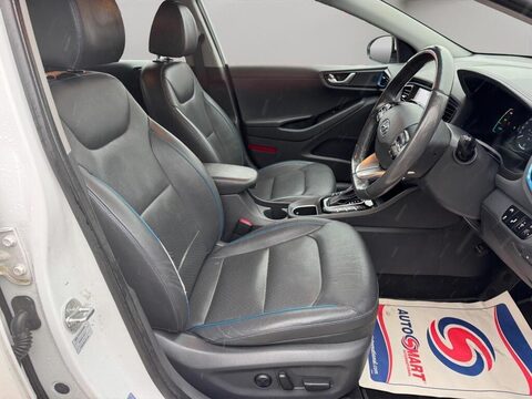 Hyundai IONIQ 1.6 h-GDi Premium SE DCT Euro 6 (s/s) 5dr 9