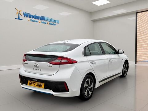 Hyundai IONIQ 1.6 h-GDi Premium SE DCT Euro 6 (s/s) 5dr 3