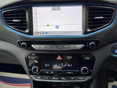 Hyundai IONIQ 1.6 h-GDi Premium SE DCT Euro 6 (s/s) 5dr 10