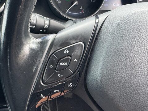 Toyota C-HR 1.2 VVT-i Dynamic Euro 6 (s/s) 5dr 30