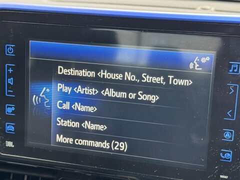 Toyota C-HR 1.2 VVT-i Dynamic Euro 6 (s/s) 5dr 24