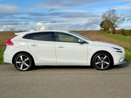 Volvo V40 2.0 T3 R-Design Edition Euro 6 (s/s) 5dr