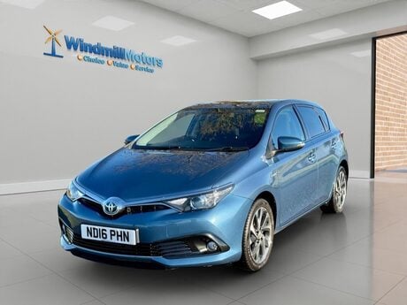 Toyota Auris 1.8 VVT-h Design CVT Euro 6 (s/s) 5dr