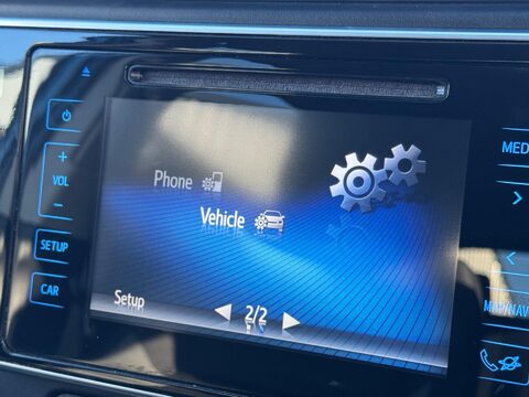 Toyota Auris 1.8 VVT-h Design CVT Euro 6 (s/s) 5dr 21