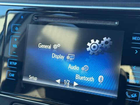 Toyota Auris 1.8 VVT-h Design CVT Euro 6 (s/s) 5dr 20