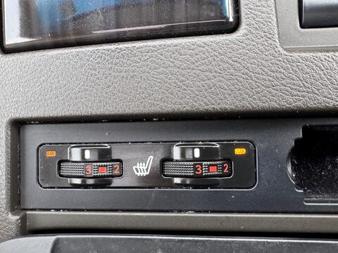 Lexus RX 3.5 450h V6 Advance CVT 4WD Euro 5 (s/s) 5dr (Sunroof) 26