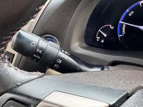 Lexus RX 3.5 450h V6 Advance CVT 4WD Euro 5 (s/s) 5dr (Sunroof) 33