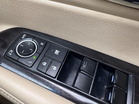 Lexus RX 3.5 450h V6 Advance CVT 4WD Euro 5 (s/s) 5dr (Sunroof) 39