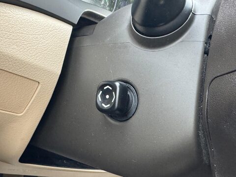 Lexus RX 3.5 450h V6 Advance CVT 4WD Euro 5 (s/s) 5dr (Sunroof) 37