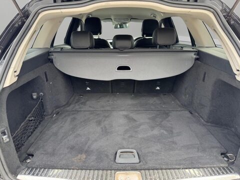 Mercedes-Benz C Class 2.1 C220d SE Executive Edition G-Tronic+ Euro 6 (s/s) 5dr 41