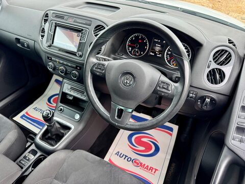 Volkswagen Tiguan 2.0 TDI BlueMotion Tech Match Edition 4WD Euro 6 (s/s) 5dr 37