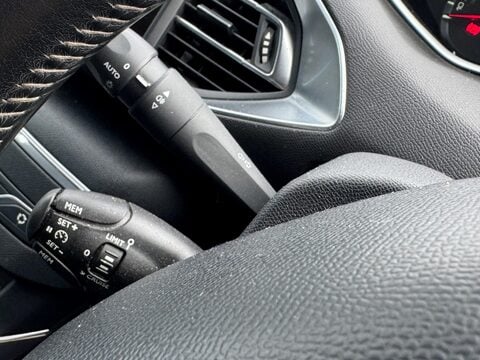 Peugeot 308 1.6 HDi Active Euro 5 (s/s) 5dr 24