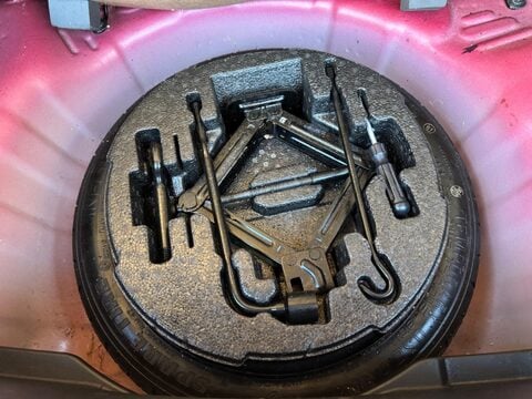 Hyundai i10 1.0 SE Connect Euro 6 (s/s) 5dr 37