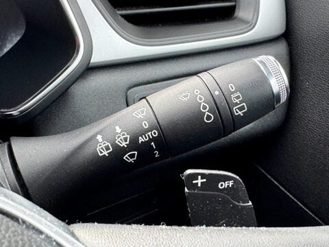 Renault Captur 1.3 TCe Iconic EDC Euro 6 (s/s) 5dr 31