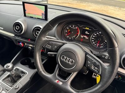 Audi A3 1.4 TFSI CoD S line Euro 6 (s/s) 4dr