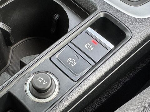 Audi Q3 1.5 TFSI CoD 35 Sport Euro 6 (s/s) 5dr 37