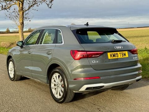 Audi Q3 1.5 TFSI CoD 35 Sport Euro 6 (s/s) 5dr 8