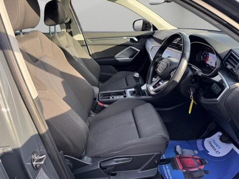 Audi Q3 1.5 TFSI CoD 35 Sport Euro 6 (s/s) 5dr 13