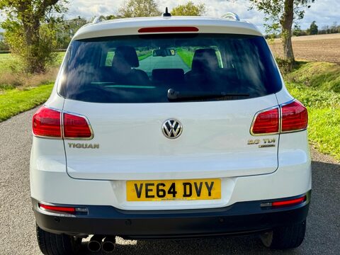 Volkswagen Tiguan 2.0 TDI BlueMotion Tech Match 4WD Euro 5 (s/s) 5dr 9