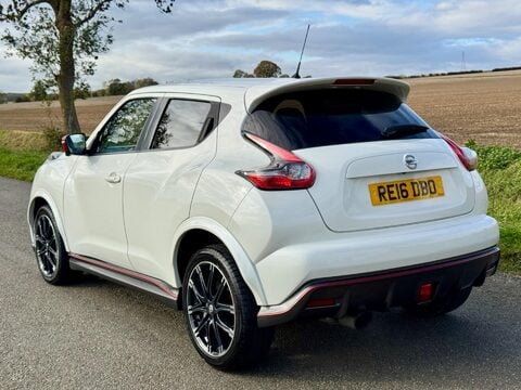 Nissan Juke 1.6 DIG-T Nismo RS Euro 6 5dr 8