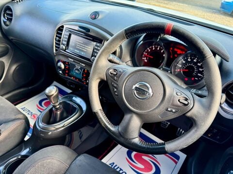 Nissan Juke 1.6 DIG-T Nismo RS Euro 6 5dr 33