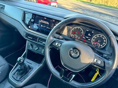 Volkswagen Polo 1.0 TSI SE Euro 6 (s/s) 5dr