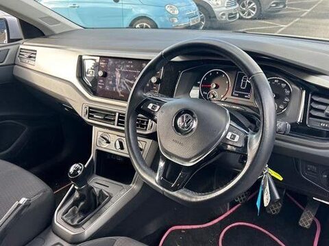 Volkswagen Polo 1.0 TSI SE Euro 6 (s/s) 5dr 2