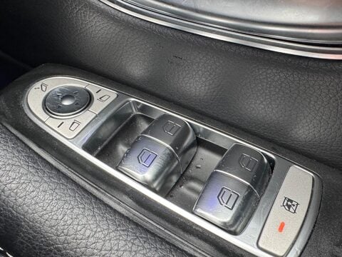 Mercedes-Benz E Class 2.0 E220d AMG Line G-Tronic+ Euro 6 (s/s) 5dr 50