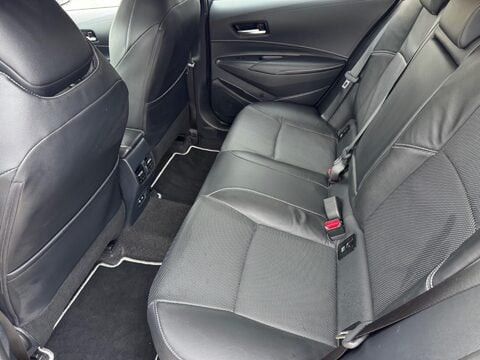 Toyota Corolla 1.8 VVT-h Excel Touring Sports CVT Euro 6 (s/s) 5dr 55