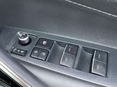 Toyota Corolla 1.8 VVT-h Excel Touring Sports CVT Euro 6 (s/s) 5dr 49