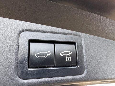 Toyota Corolla 1.8 VVT-h Excel Touring Sports CVT Euro 6 (s/s) 5dr 51