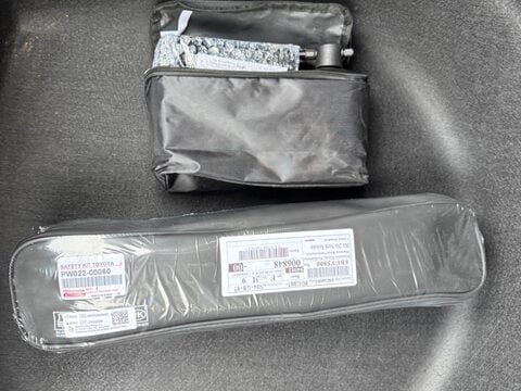 Toyota Corolla 1.8 VVT-h Excel Touring Sports CVT Euro 6 (s/s) 5dr 57