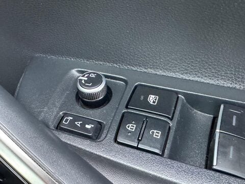 Toyota Corolla 1.8 VVT-h Excel Touring Sports CVT Euro 6 (s/s) 5dr 50