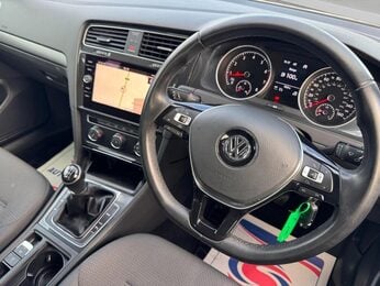 Volkswagen Golf 1.4 TSI SE Nav Euro 6 (s/s) 5dr