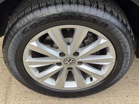 Volkswagen Touareg 3.0 TDI V6 BlueMotion Tech SE Tiptronic 4WD Euro 5 (s/s) 5dr 45